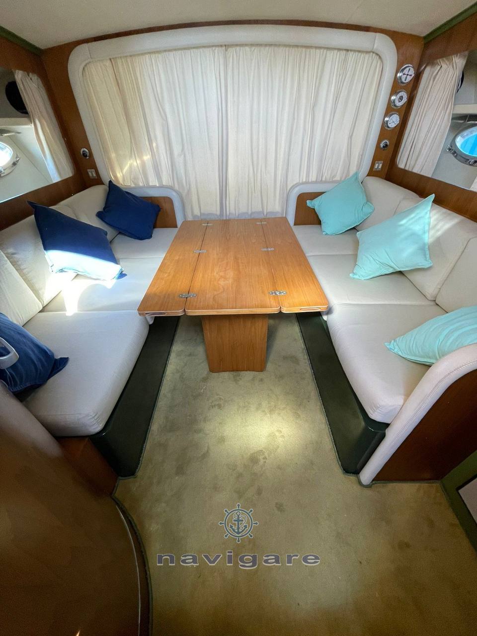 Riva Bravo 38