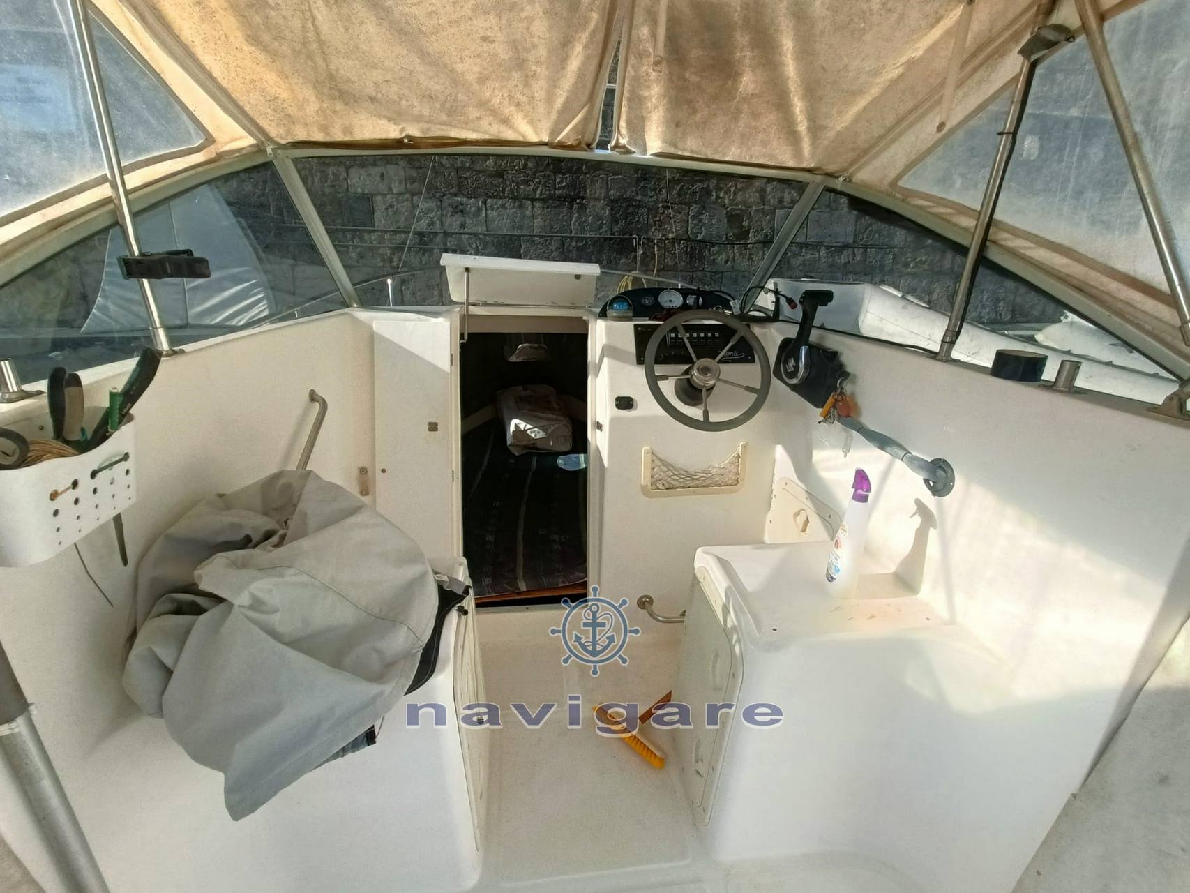 Saver Manta 600 cabin fisher