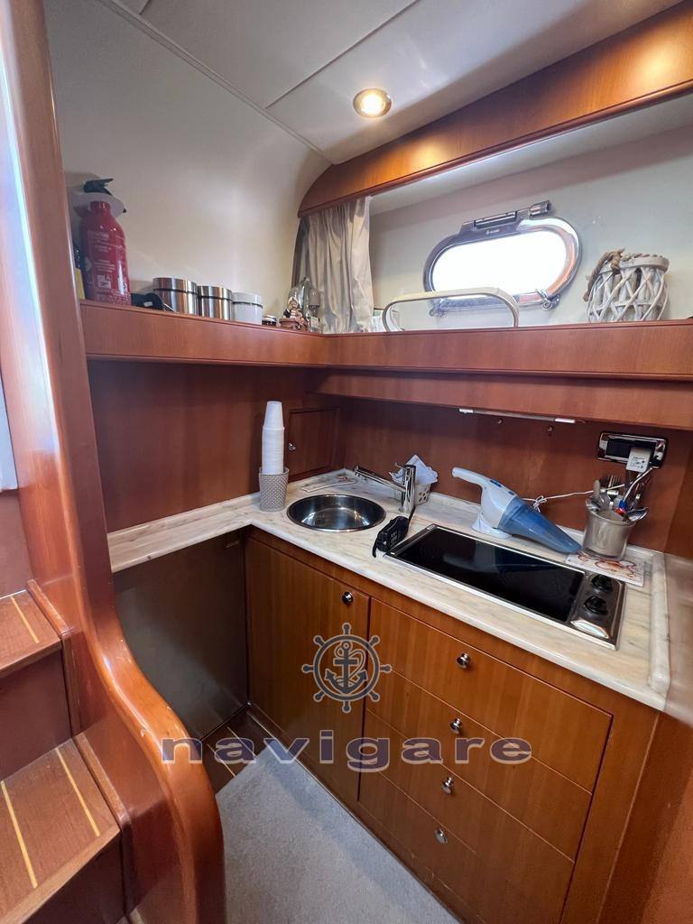 Cayman yachts 38 wa