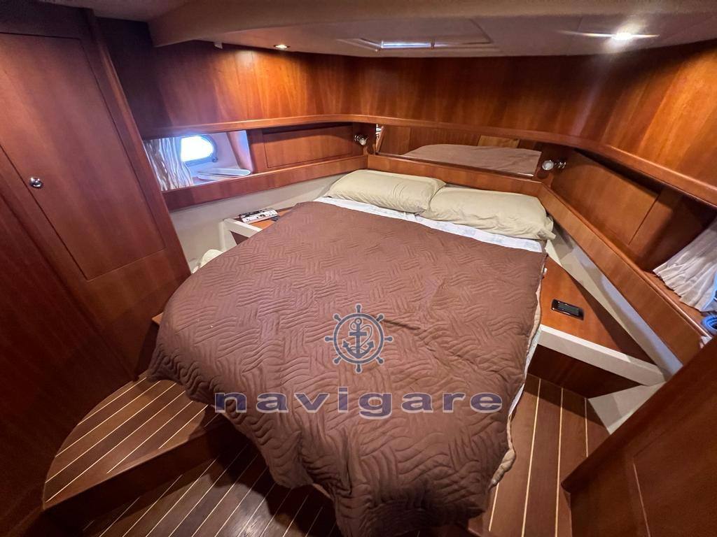 Cayman yachts 38 wa