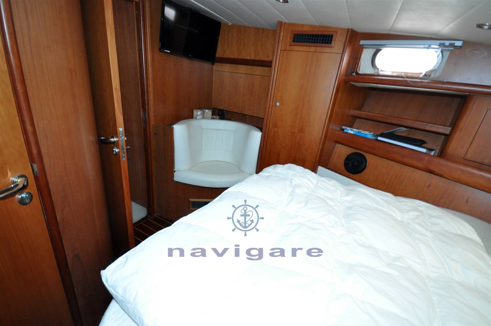 Cayman yachts 43 w.a.