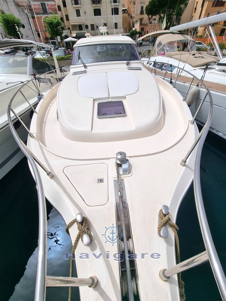Cayman yachts 43 wa