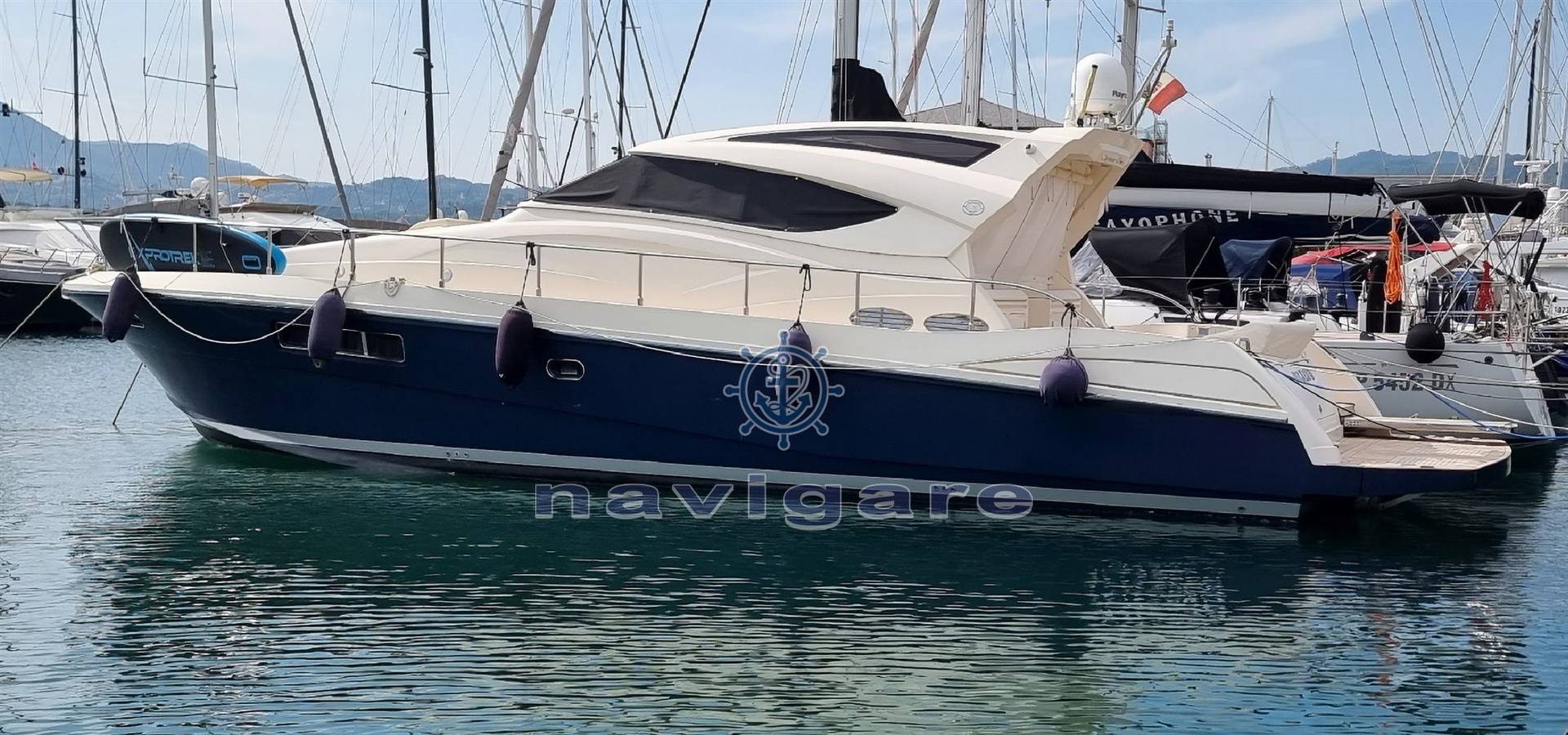 Cayman yachts 48 w.a.