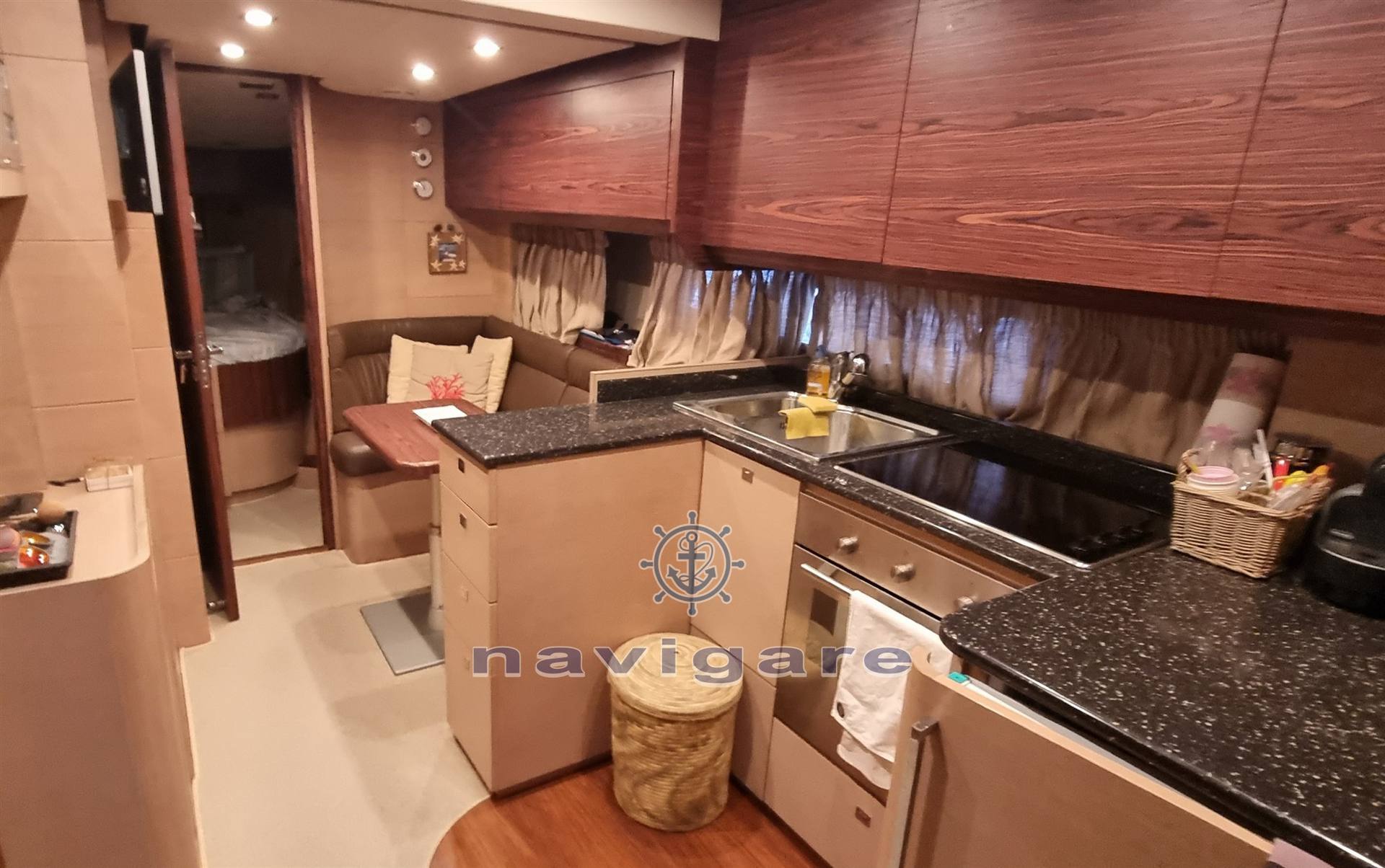 Cayman yachts 48 w.a.