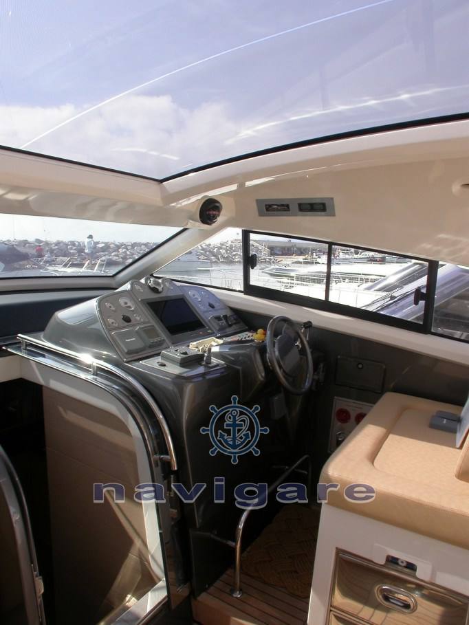 Cayman yachts 48 w.a.
