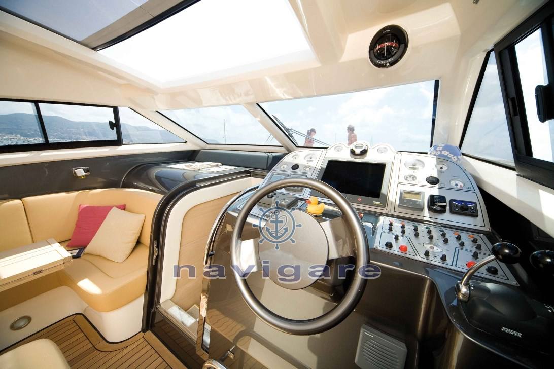 Cayman yachts 48 w.a.