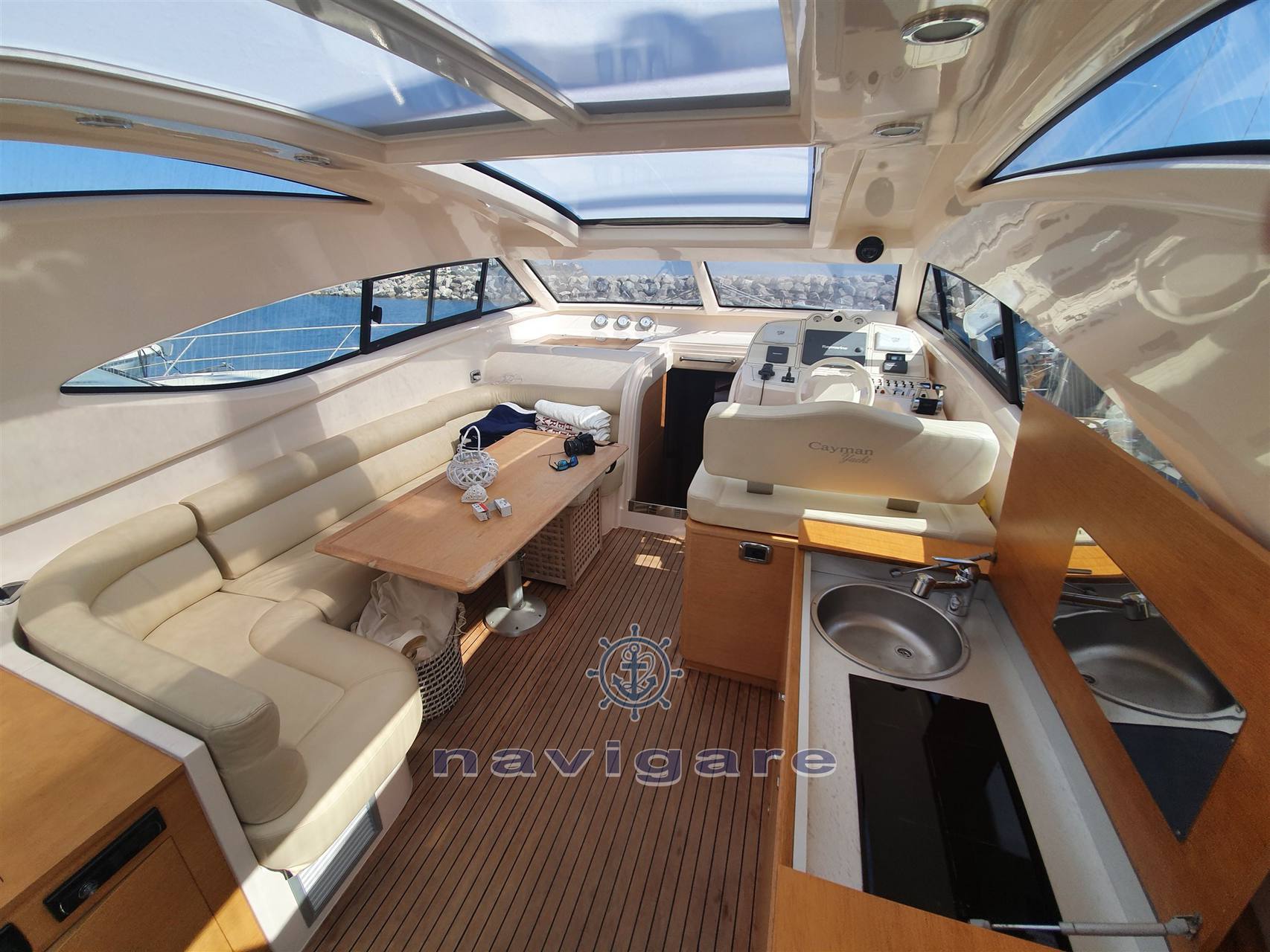 Cayman yachts 50 wa