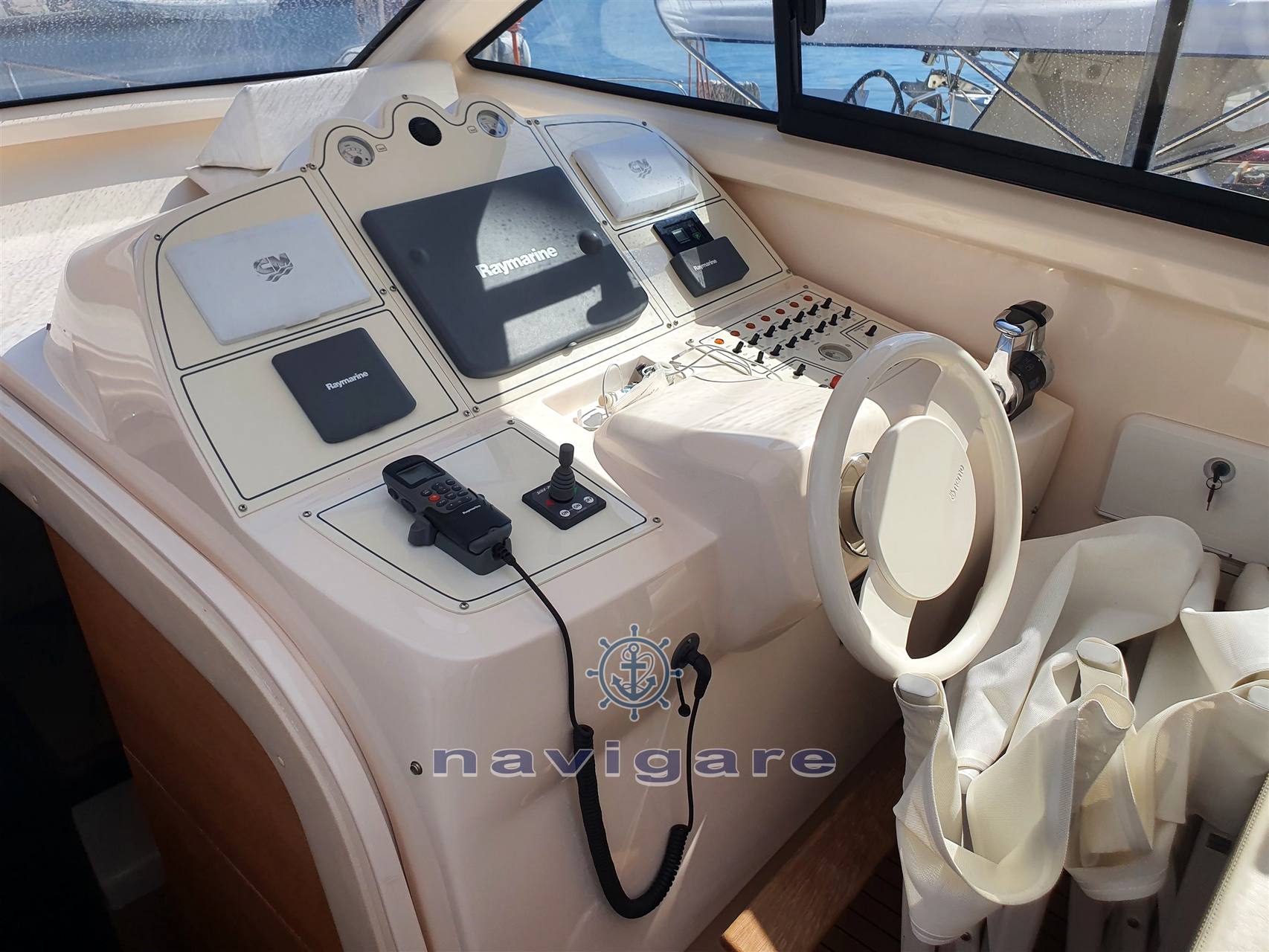 Cayman yachts 50 wa