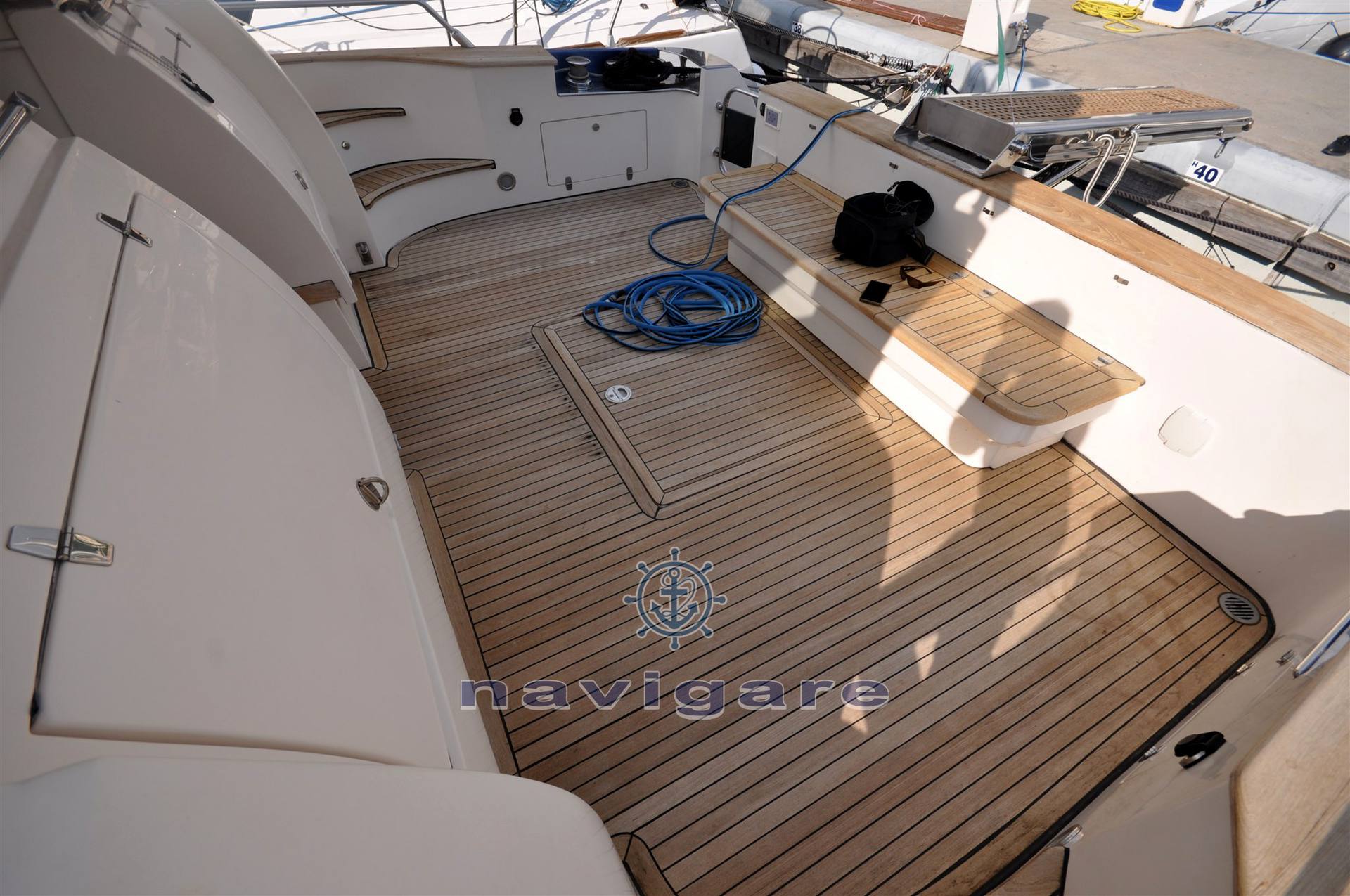 Cayman yachts 58 wa