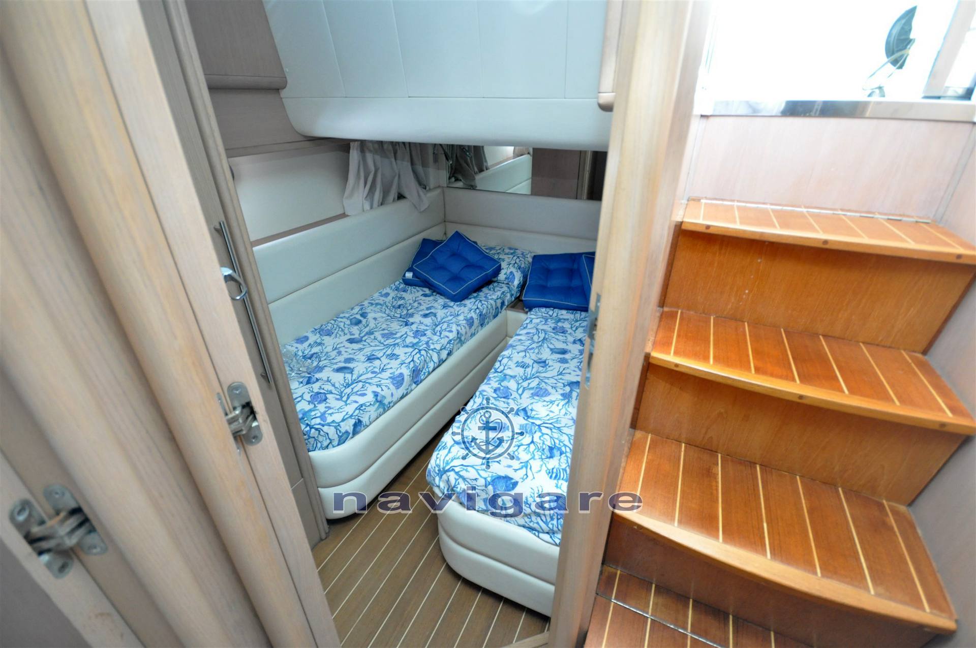 Cayman yachts 58 wa
