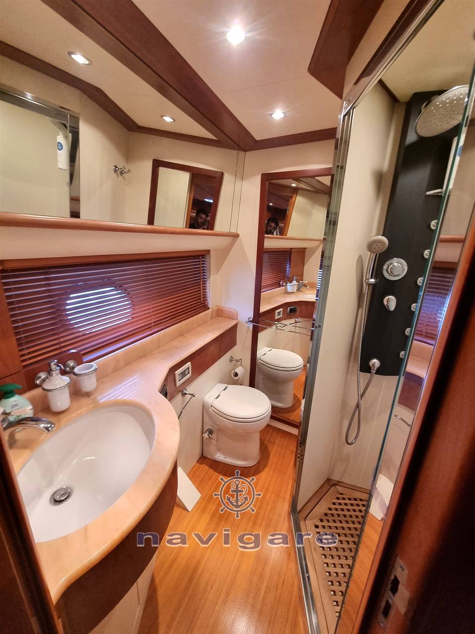 Cayman yachts 62 cyber fly