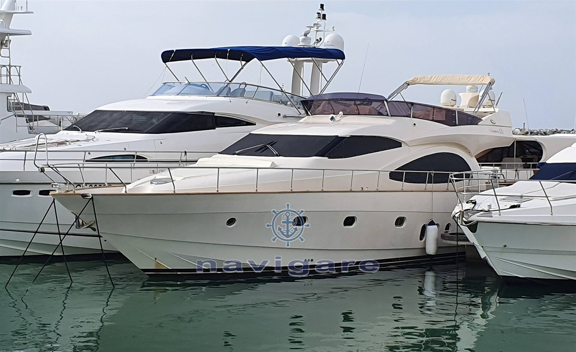 Cayman yachts 62 cyber fly