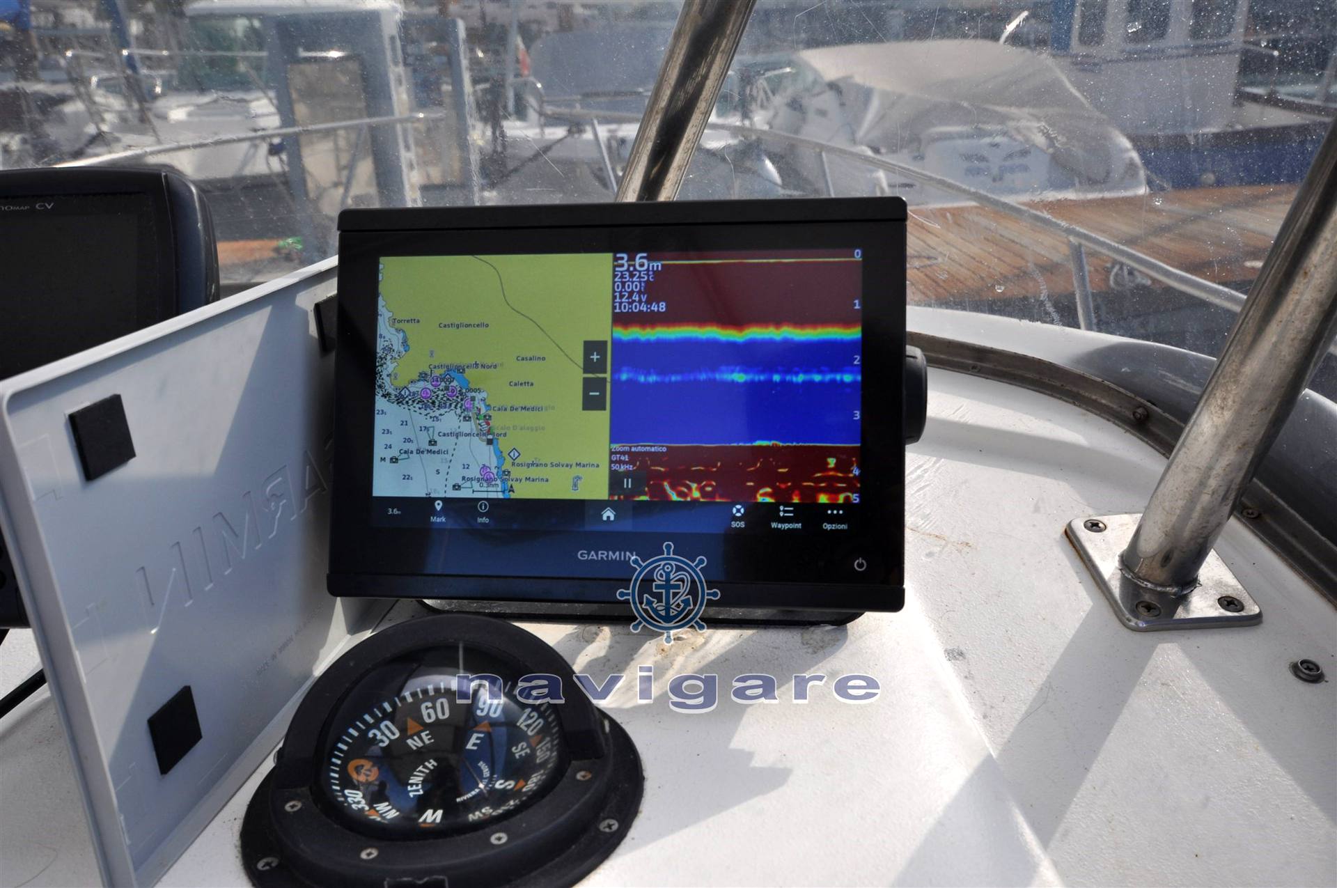 Royal yacht group Harpoon 255 walkaround