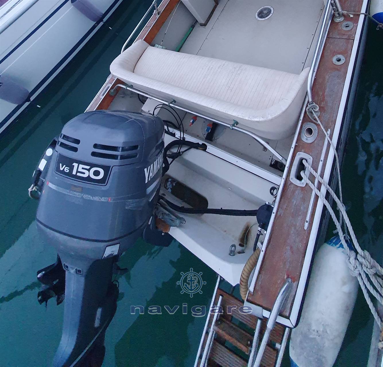 Boston whaler 20 revenge الأخرى يستخدم