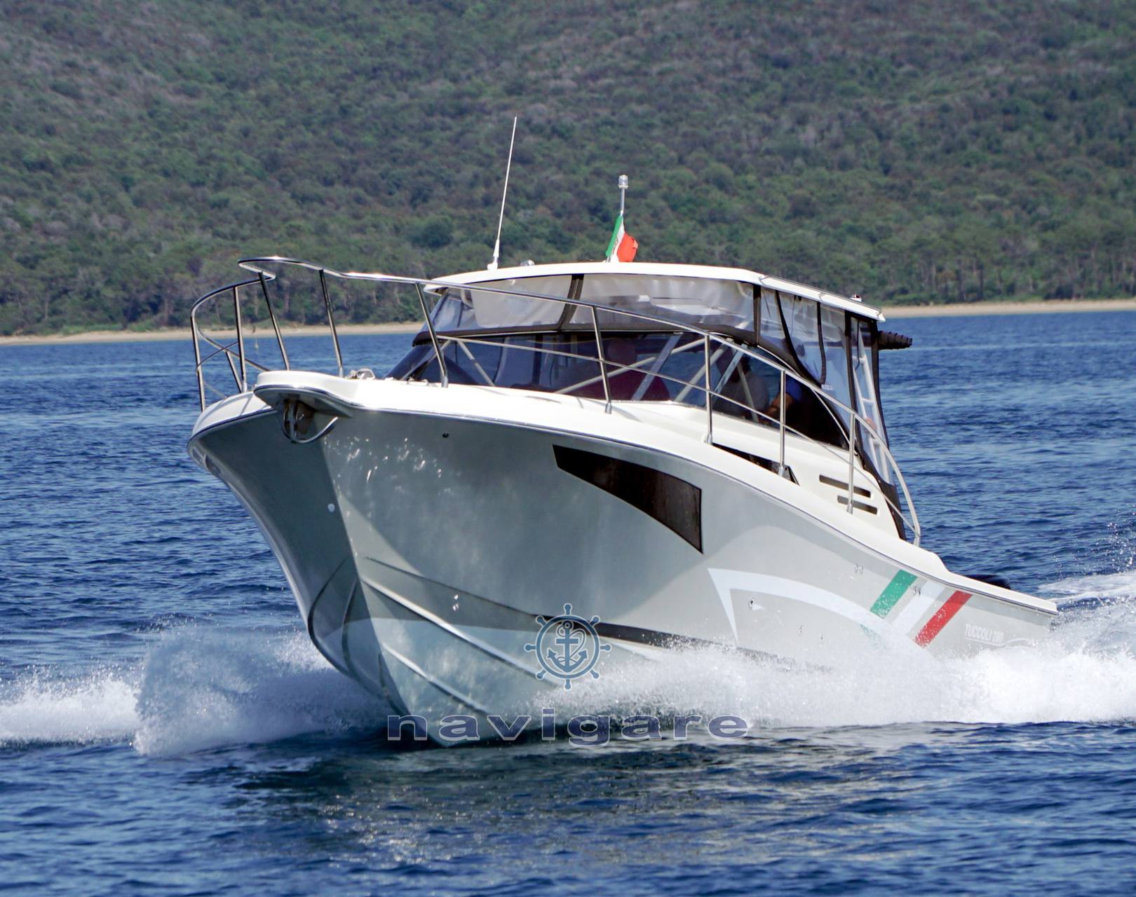 Tuccoli marine T280 fuoribordo جراد البحر قارب