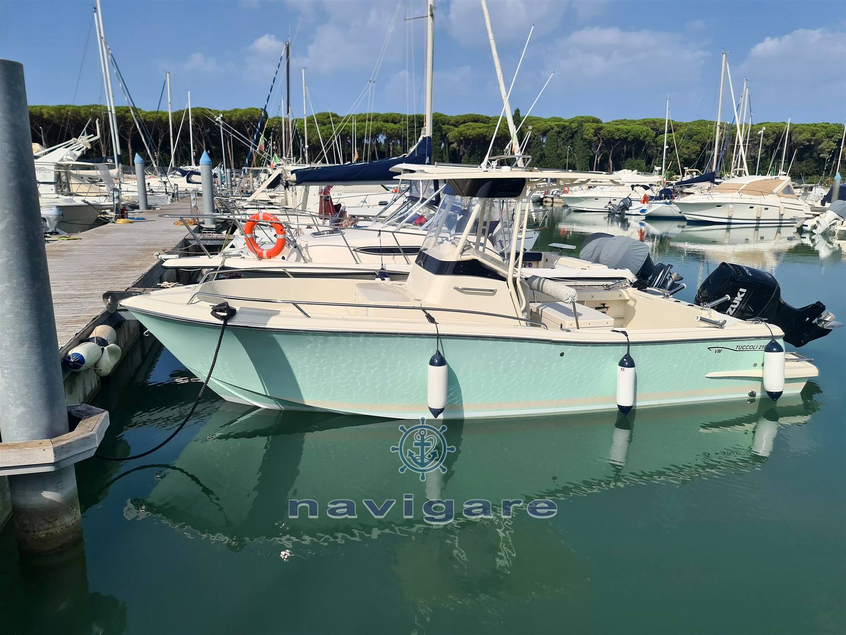 Tuccoli marine T210 vm Barco de motor Vendo nuevo