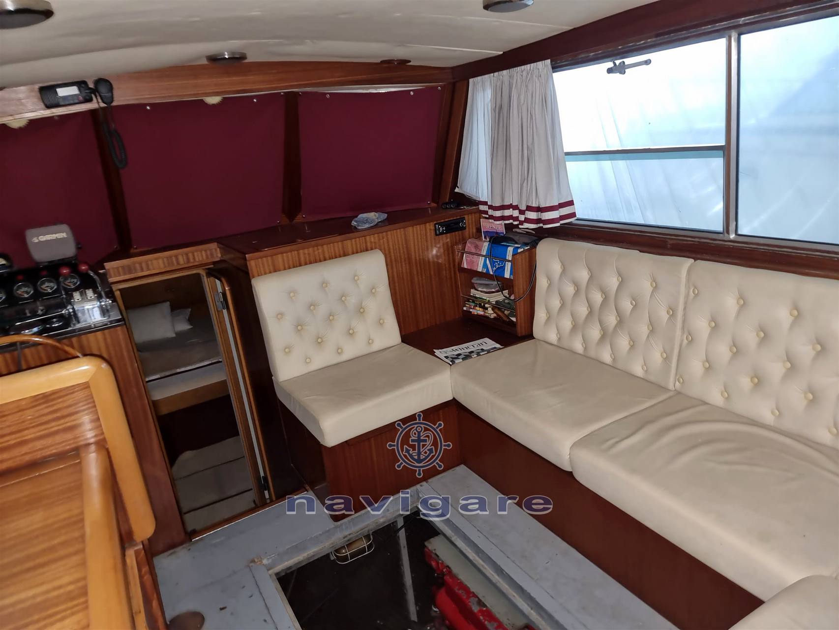 Motomar 33 motomar Motor boat used for sale