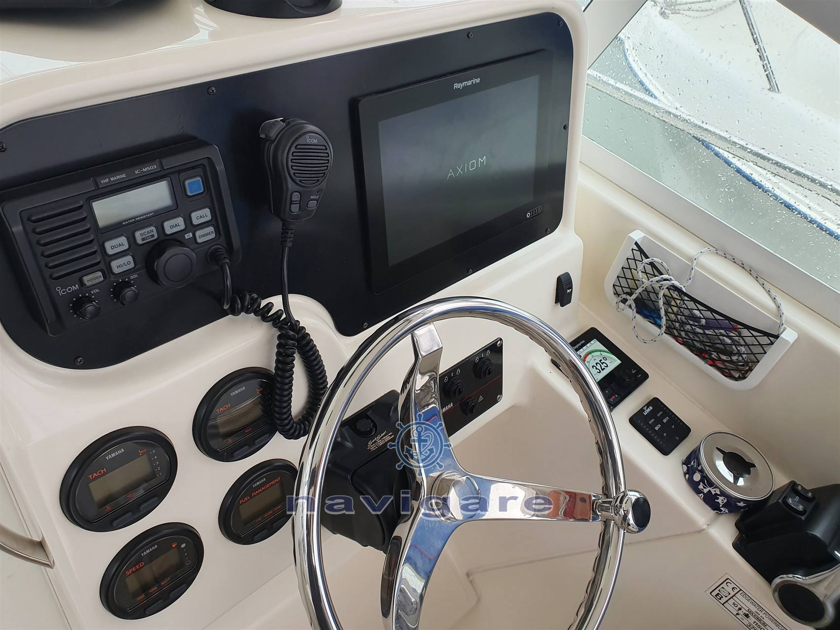 Edge water 265 ex يوم الطراد يستخدم
