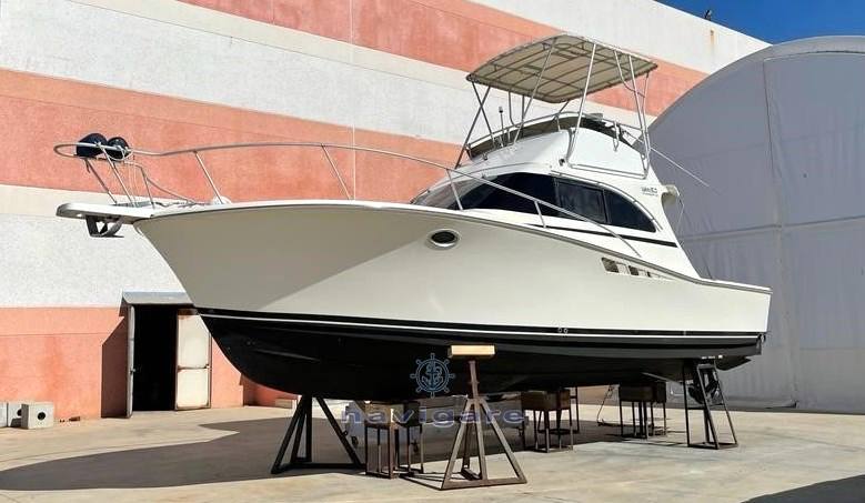 Luhrs 32 convertible Motor boat used for sale