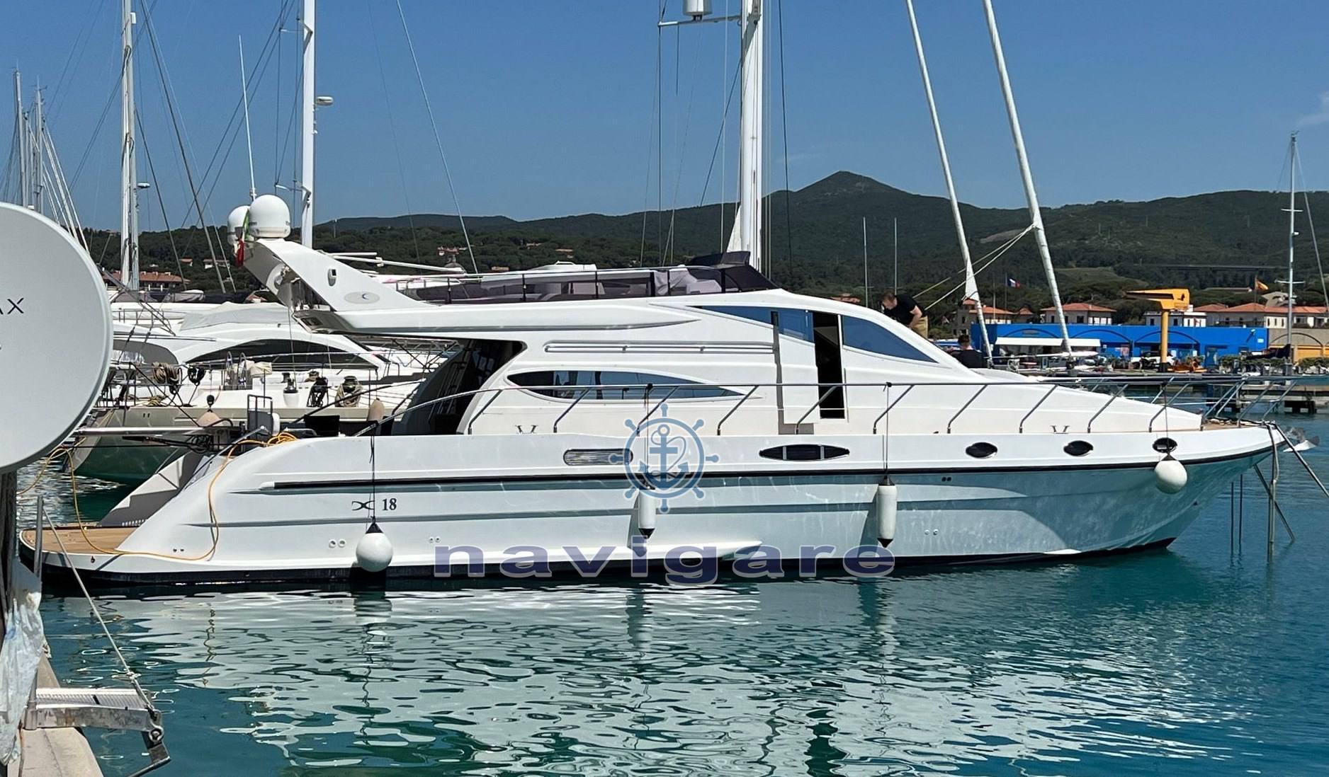 Dellapasqua Dc 18 fly Motor boat used for sale