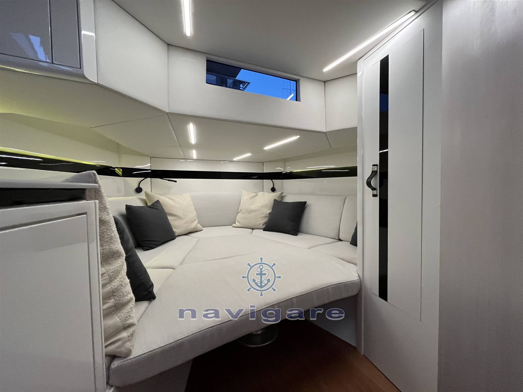 Bb yachts Ischia 44 bateau à moteur