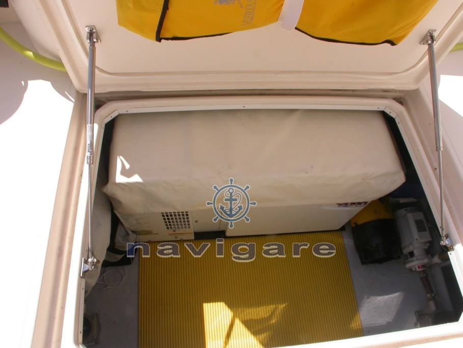 Cayman 43 w.a. bateau à moteur