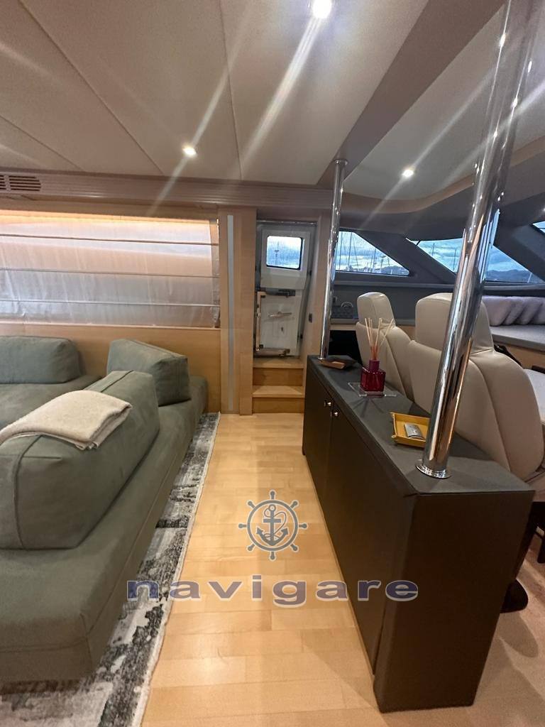 Tecnomar Velvet 83 bateau à moteur