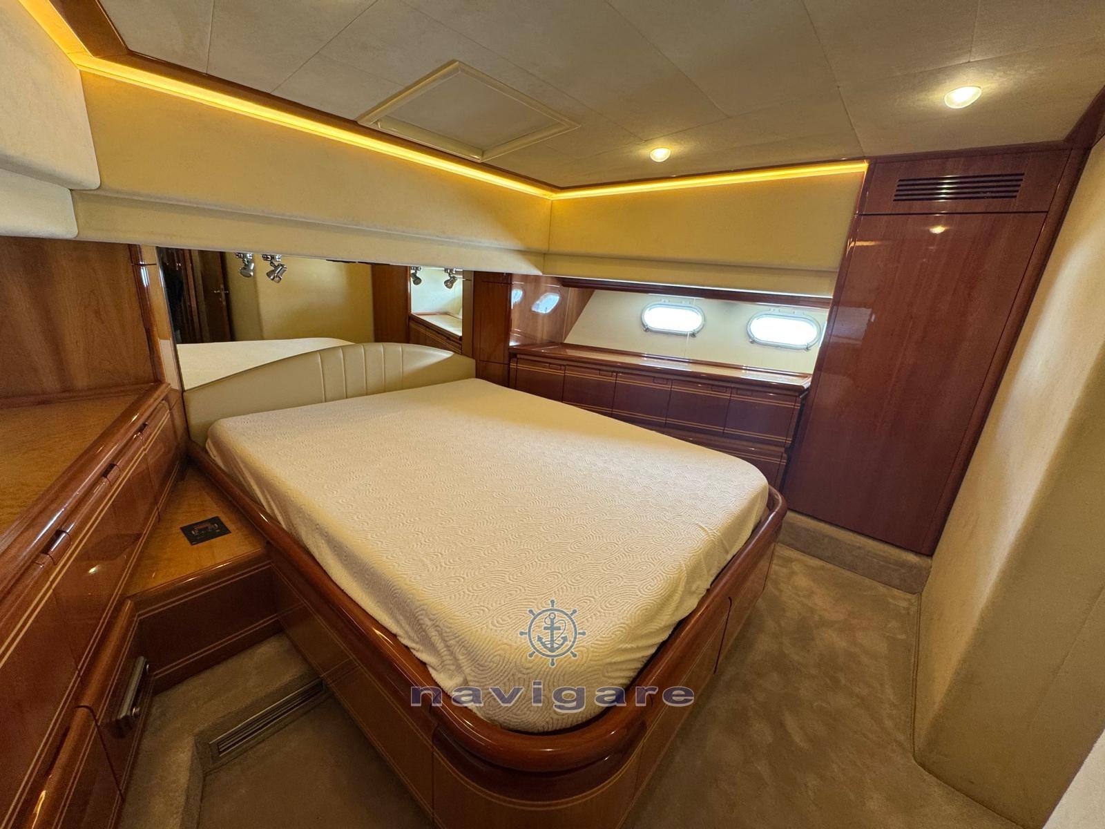 Ferretti yachts Ferretti 810 usato