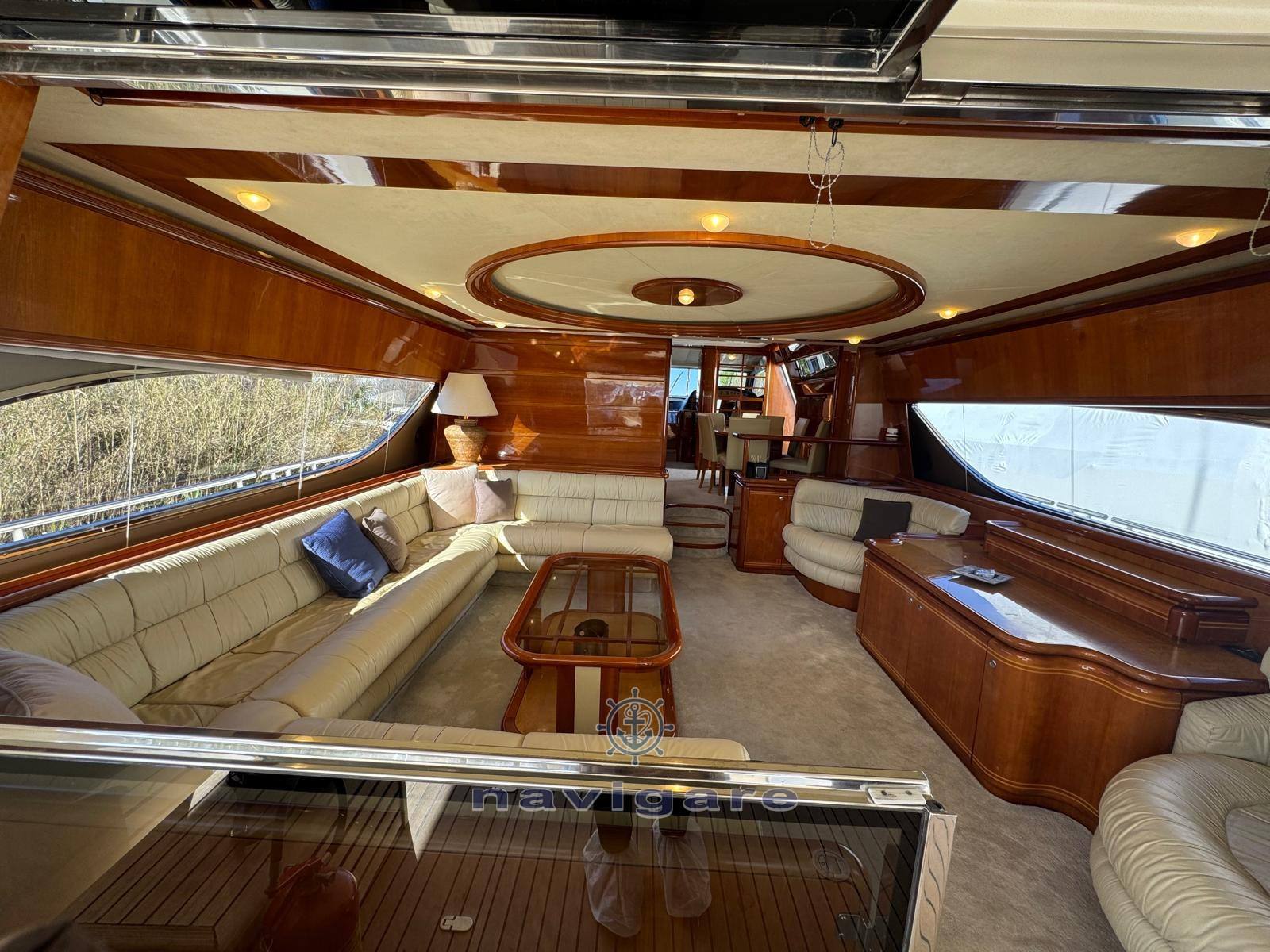 Ferretti yachts Ferretti 810 barca a motore