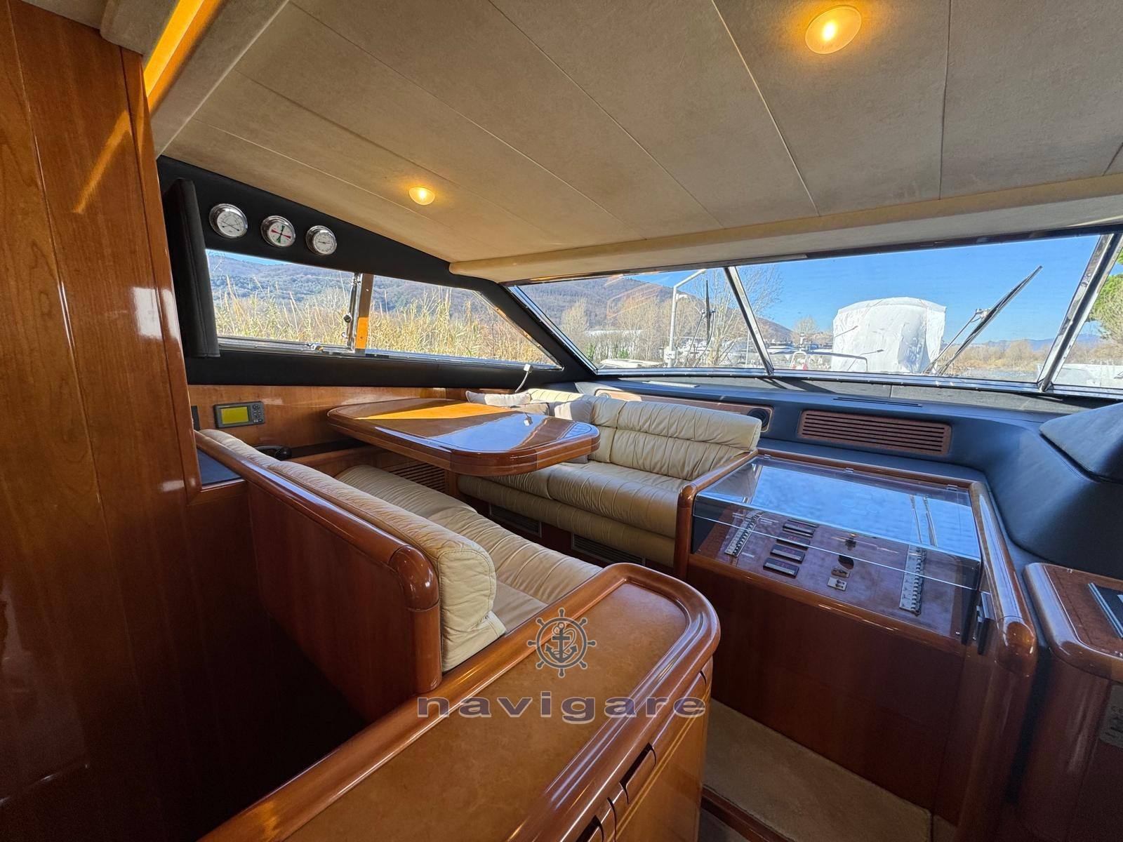 Ferretti yachts Ferretti 810 fotografia