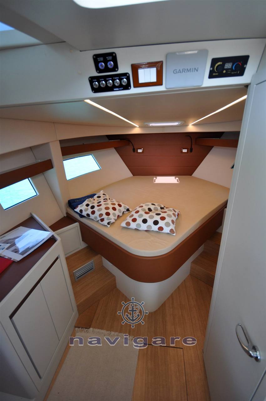 Tuccoli marine T295 sf montecristo Day cruiser