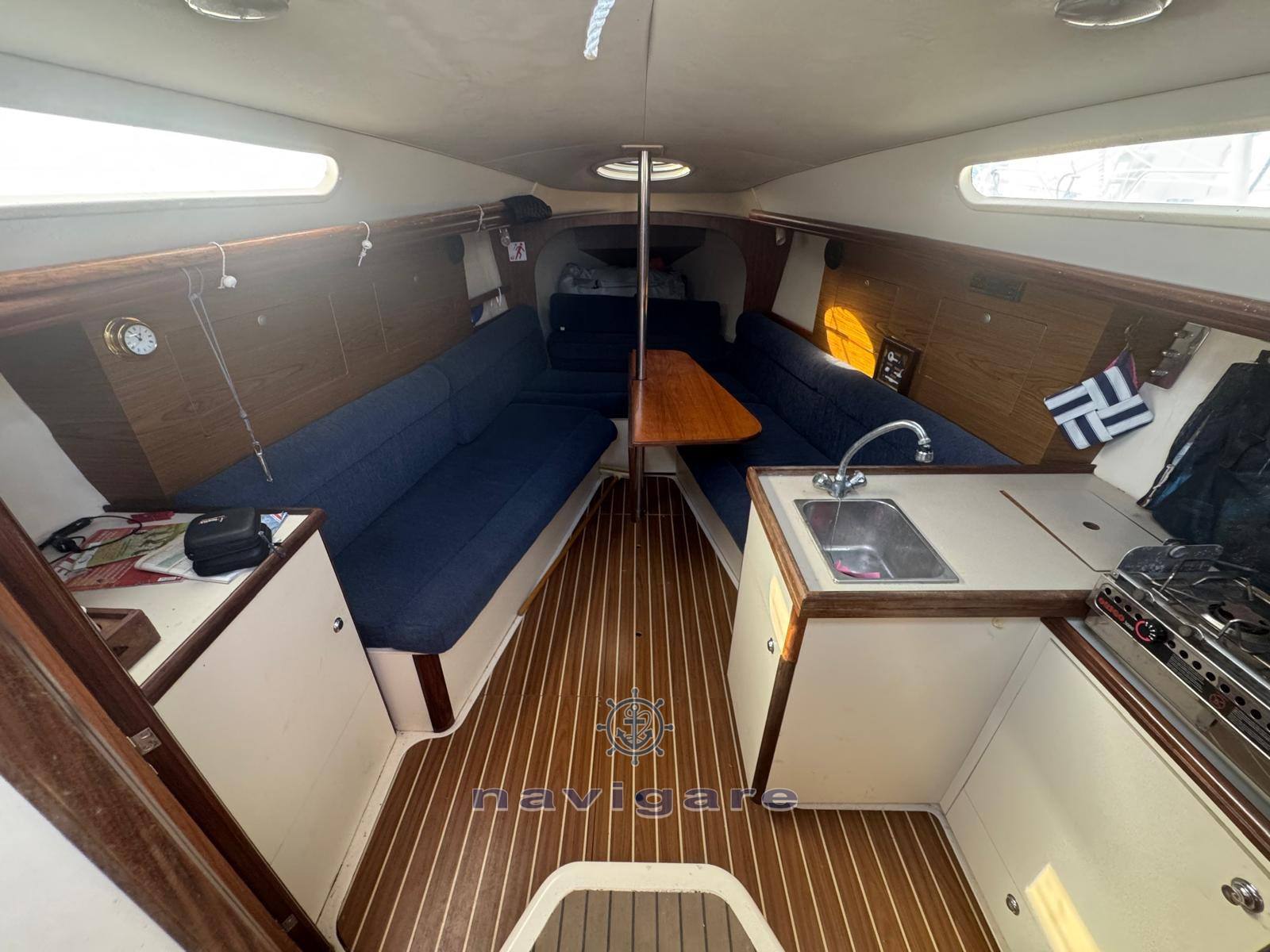 Hunter 27 Парусная лодка используется для продажи