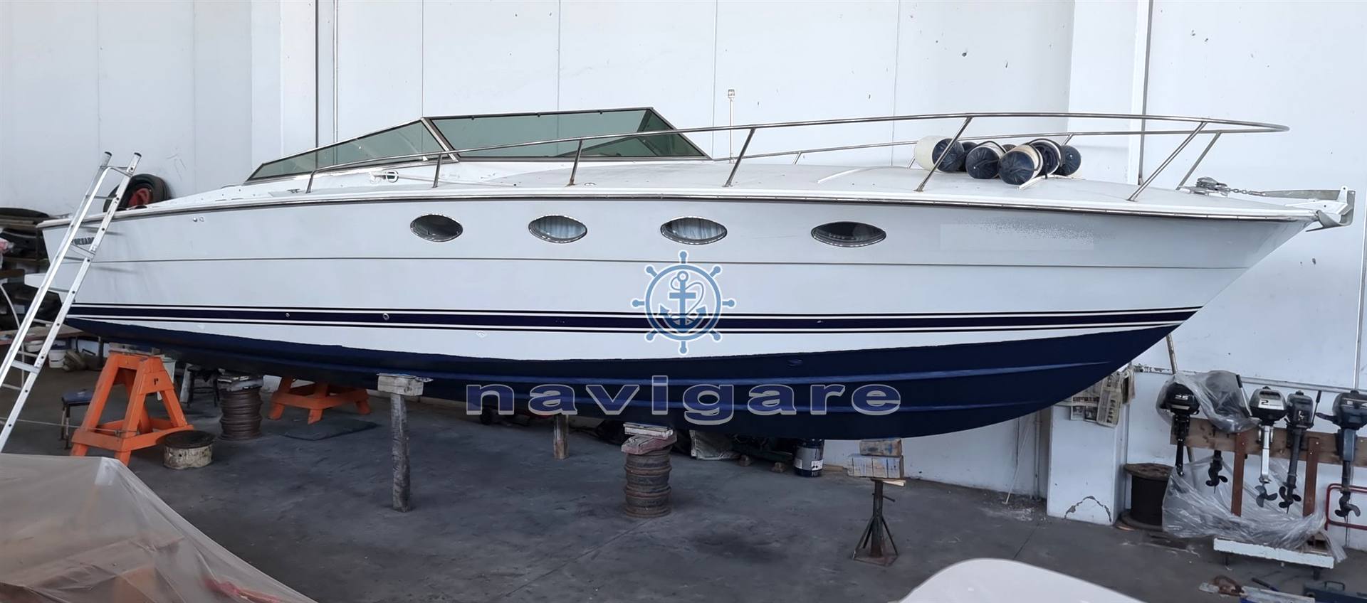 Tornado 38' classic Day cruiser