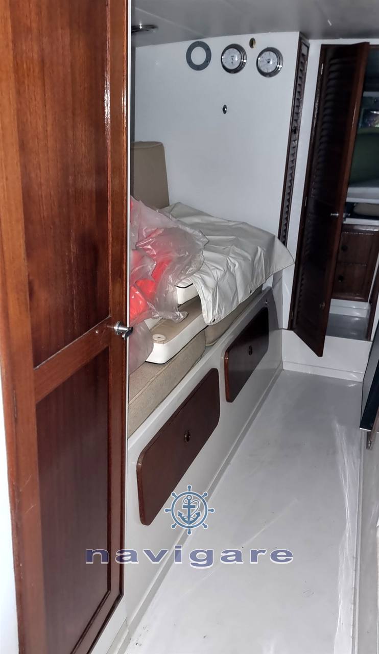 Tornado 38' classic used