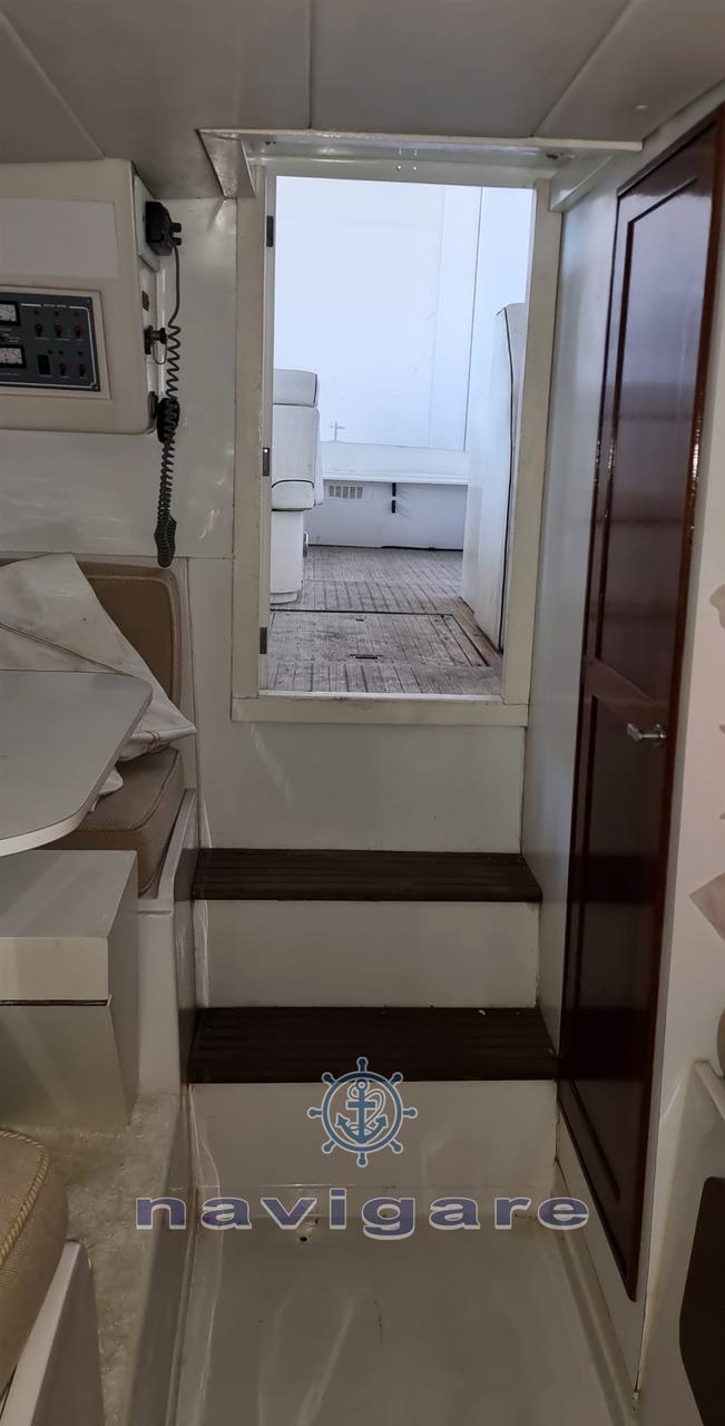 Tornado 38' classic Motor boat used for sale