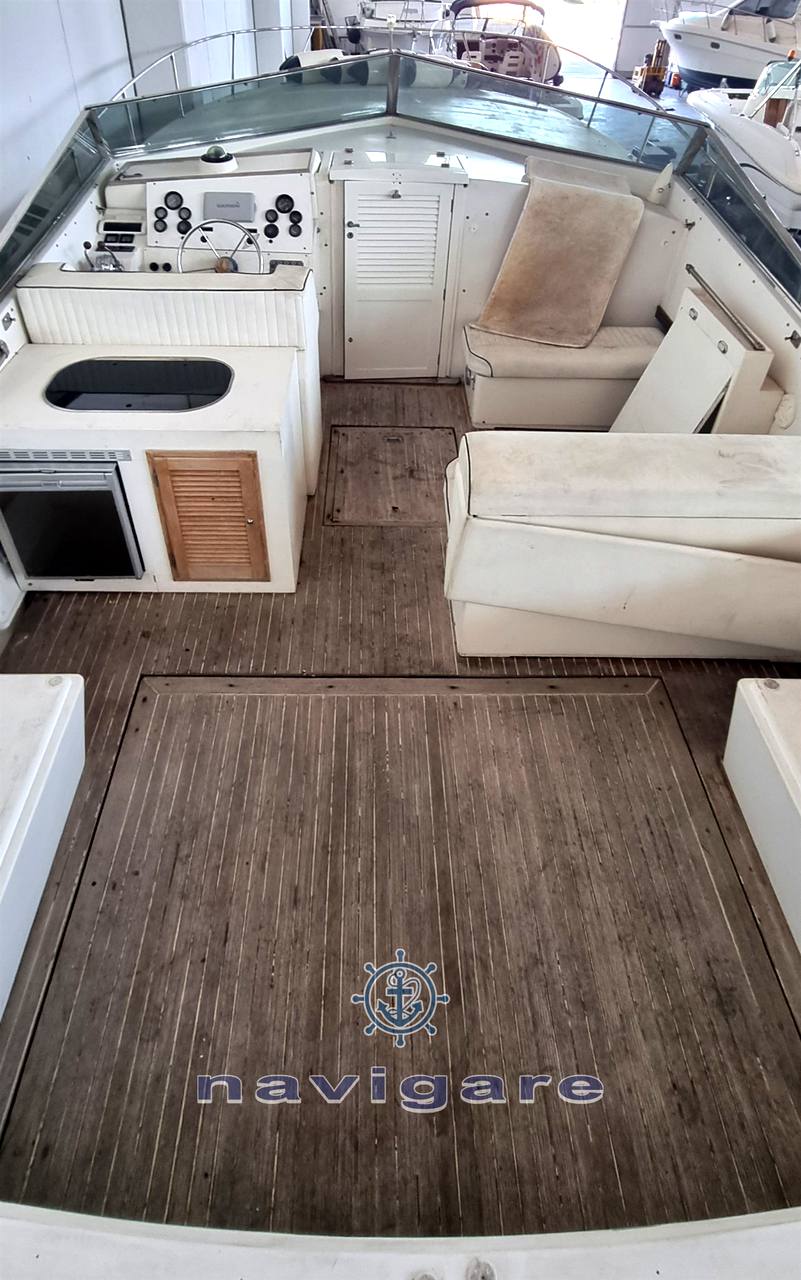 Tornado 38' classic Day cruiser