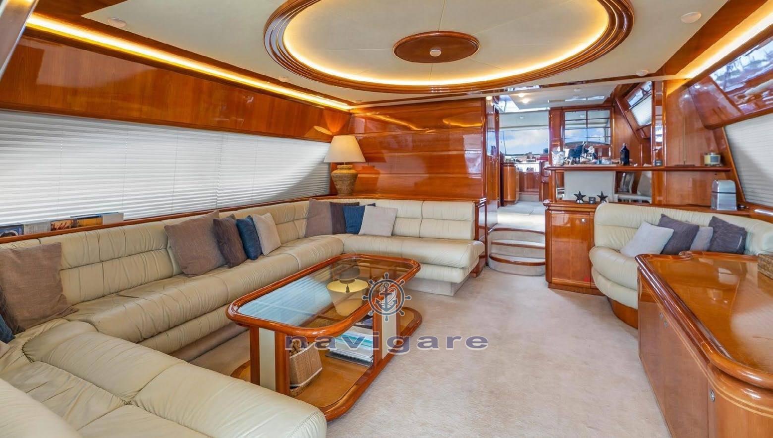 Ferretti yachts Ferretti 810 Флайбридж