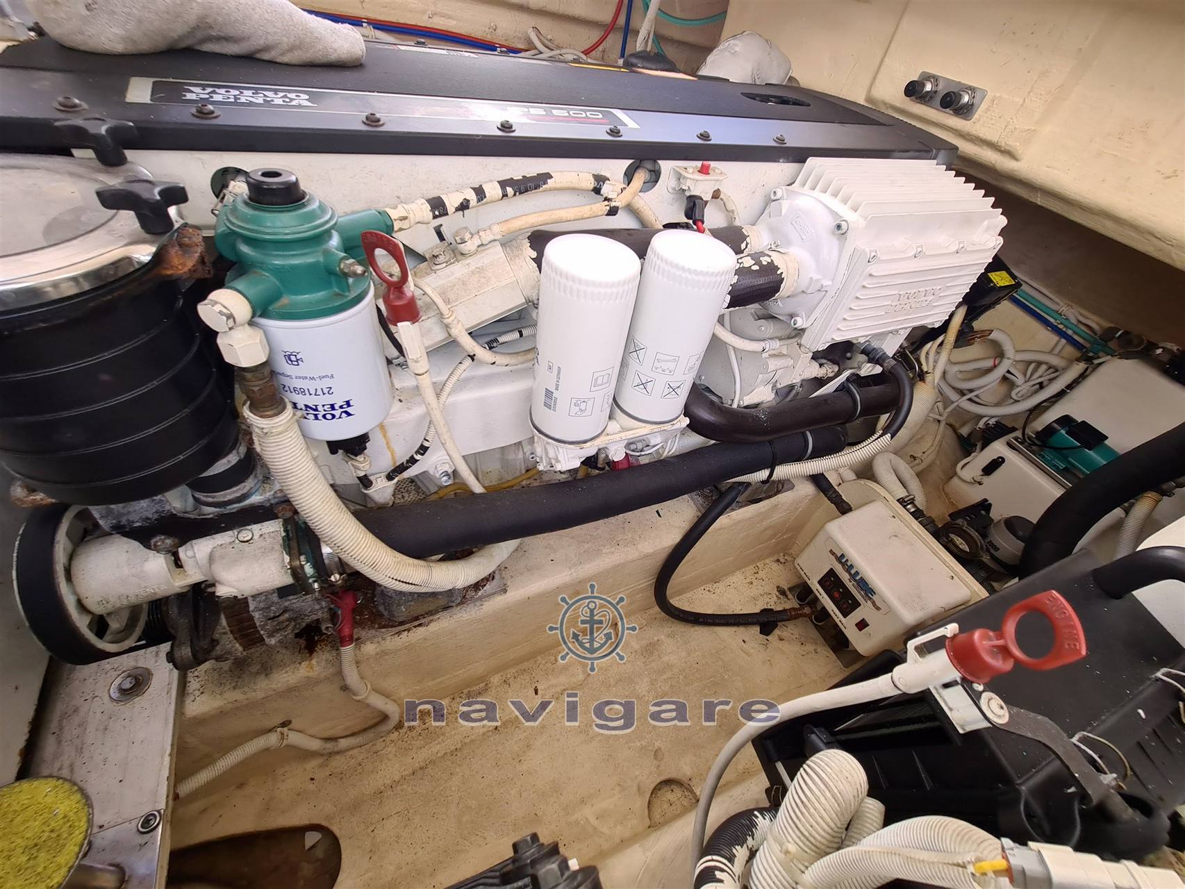 Tiara yachts 3900 sovran Hard top usato