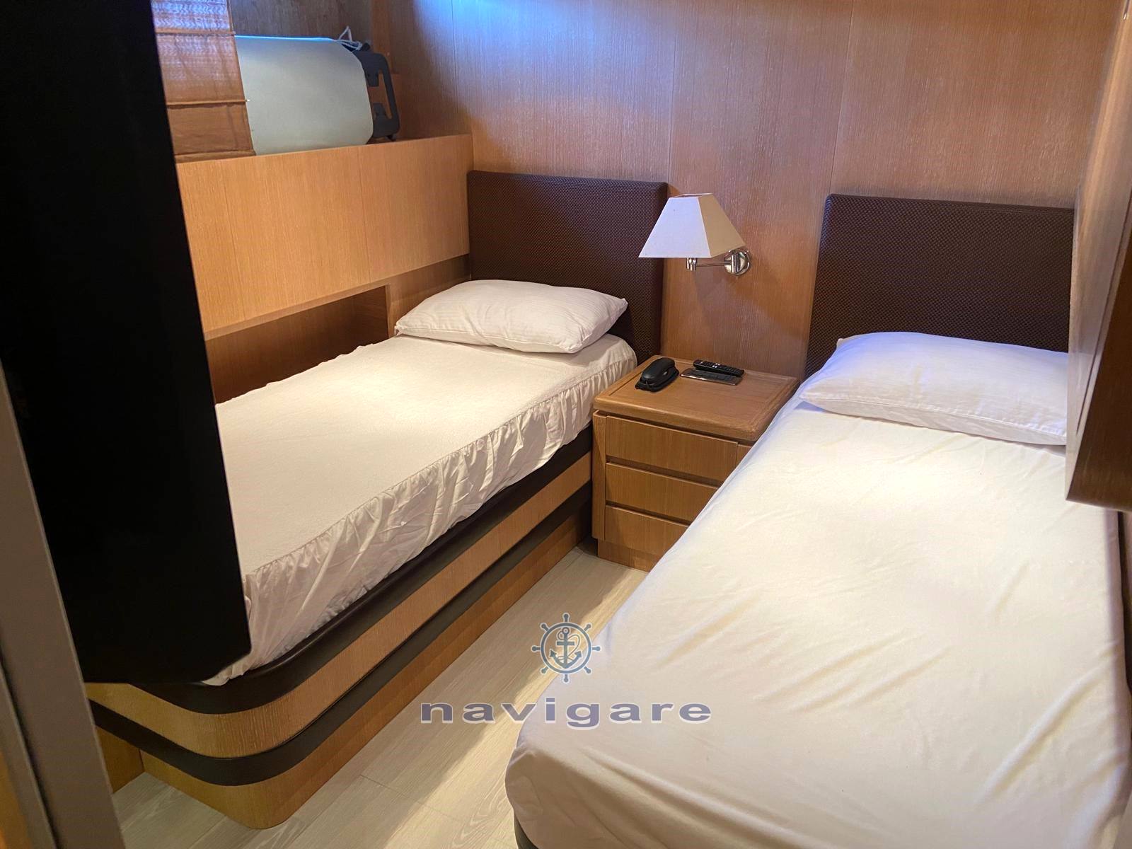 Overmarine Mangusta 80 open Fast Commuter
