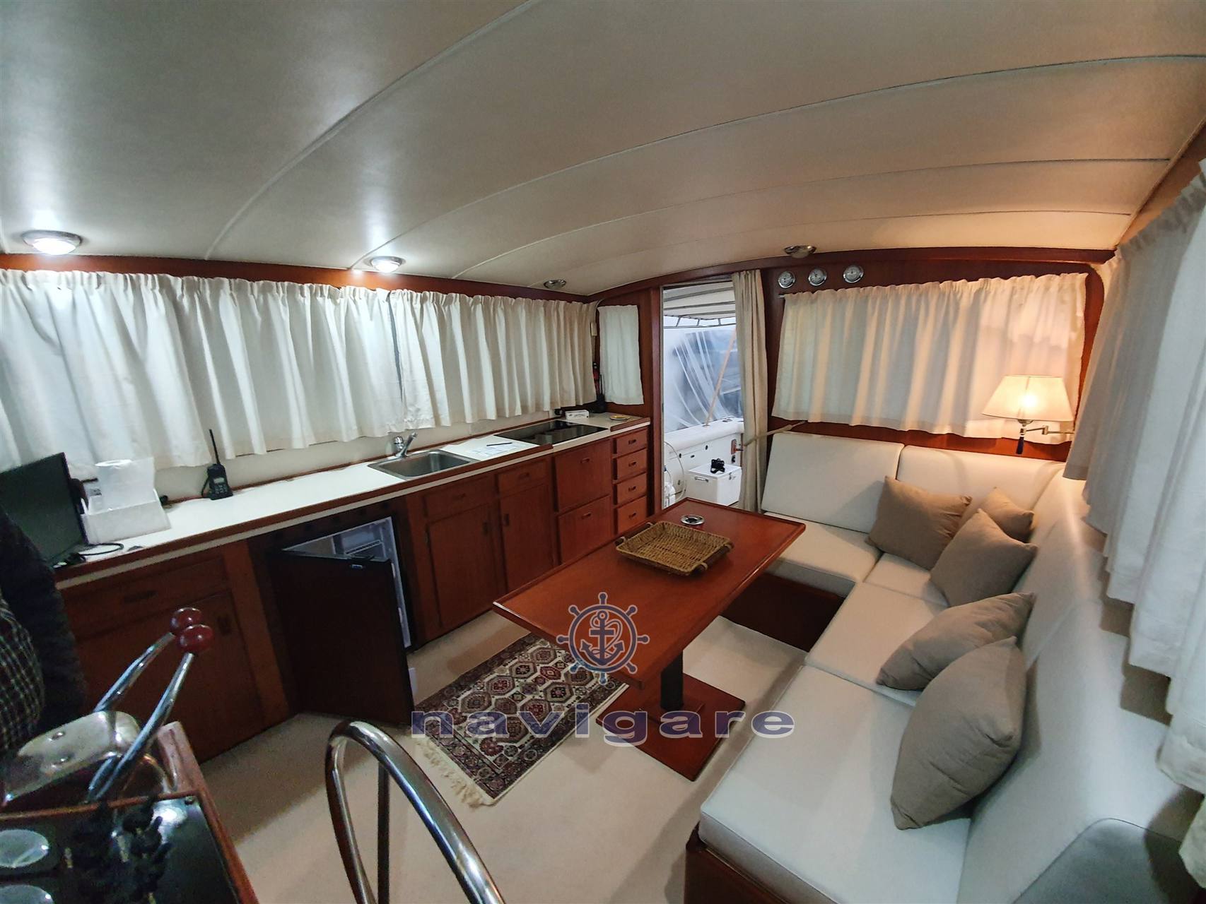 Bertram yacht 38' sport fish mk 3 Fisherman