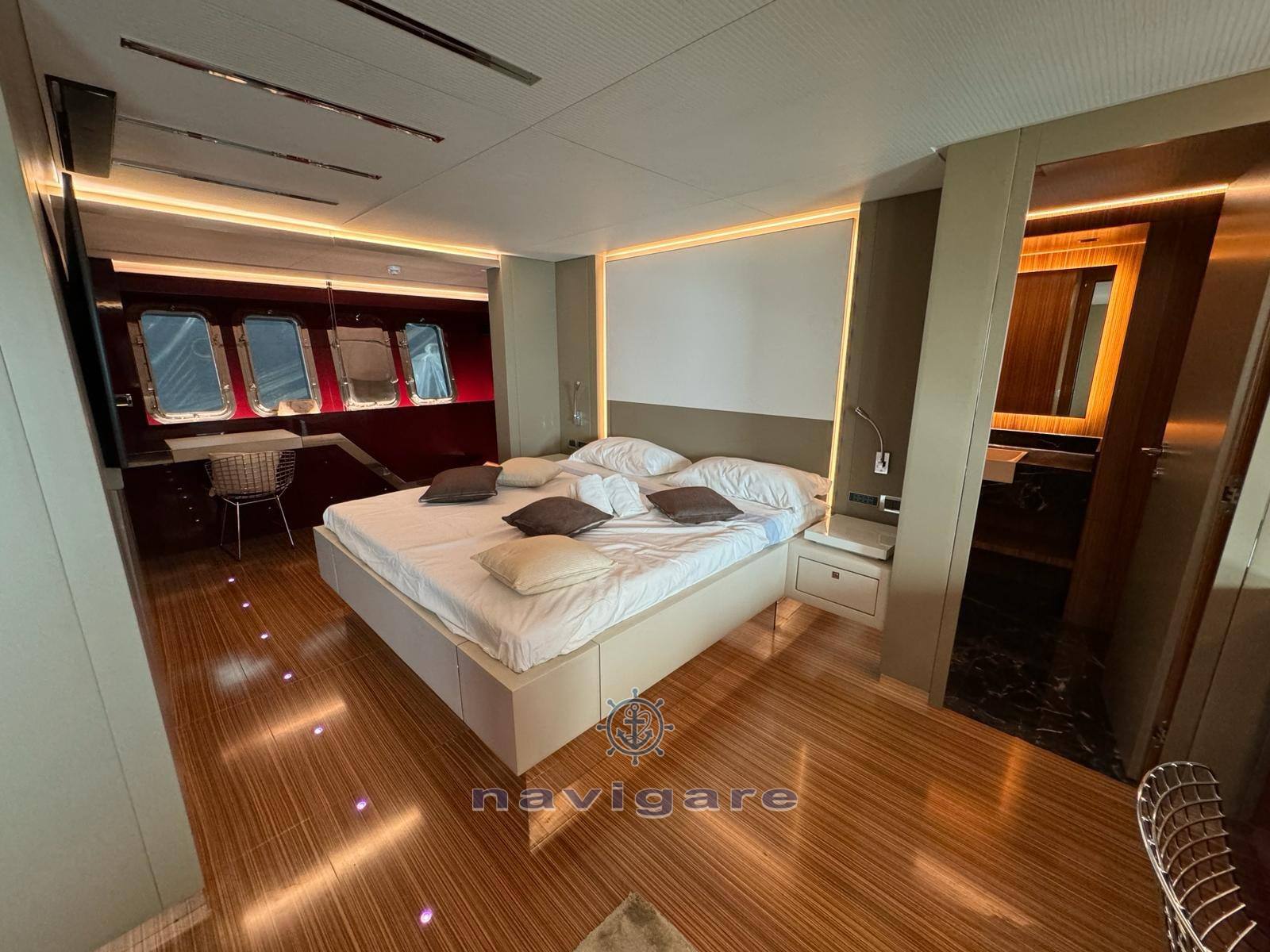 Italcraft Maxi drago 105 barca a motore