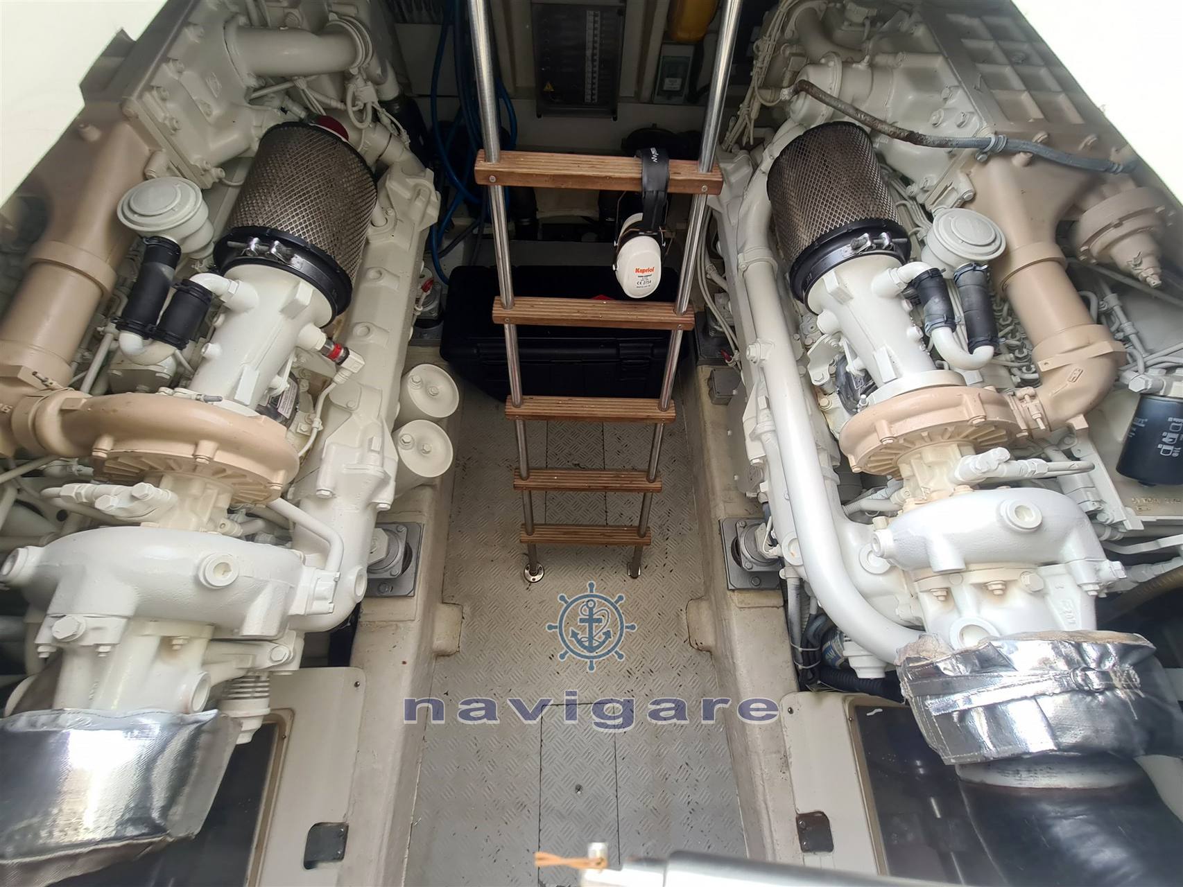 Ferretti Yachts FERRETTI 590 Флайбридж