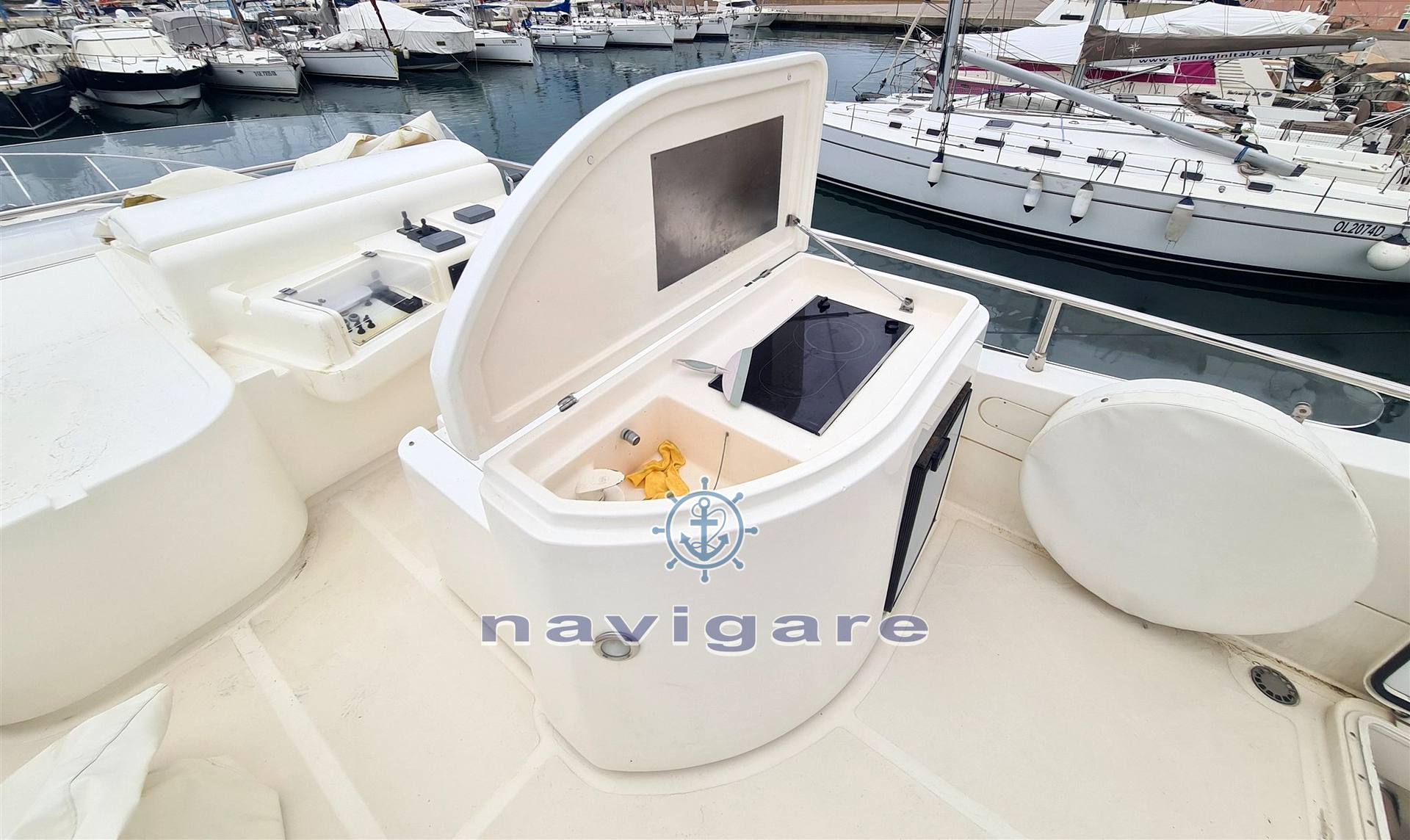 Ferretti Yachts FERRETTI 590 