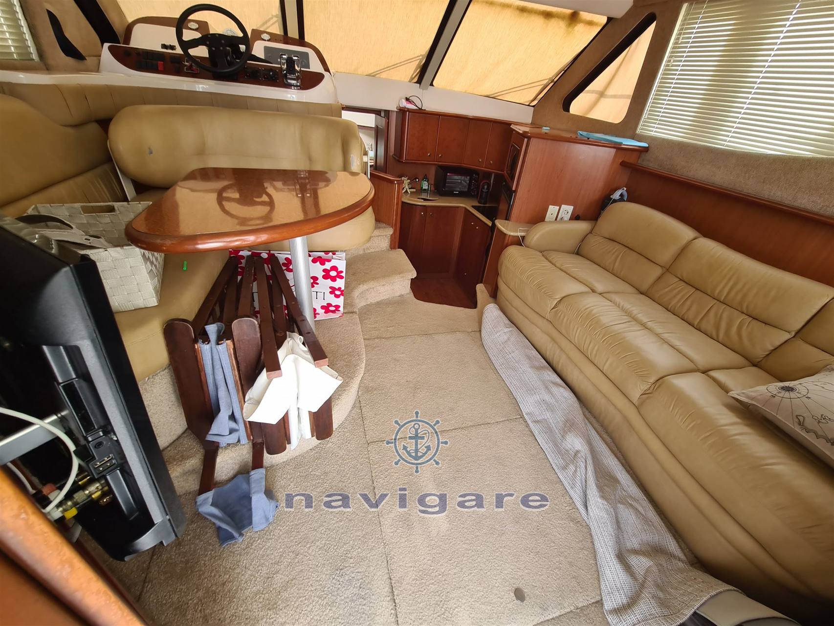 Silverton SILVERTON 36 CONVERTIBLE Моторная лодка используется для продажи