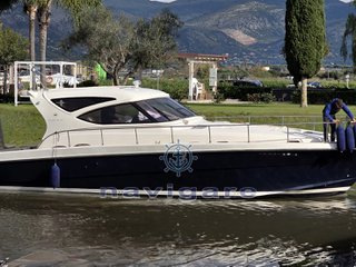 Cayman Yachts 43 wa