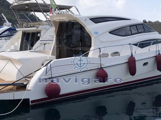 Cayman Yachts 50 wa