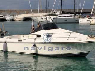 Royal yacht group Harpoon 255 walkaround