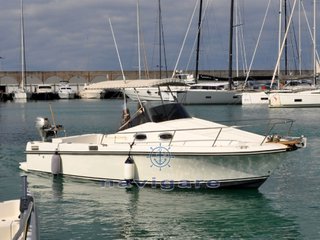 Royal yacht group Harpoon 255 walkaround