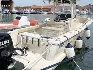Tuccoli Marine T250 VM от 2025