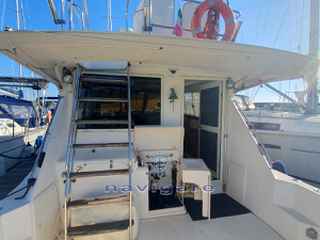 Riviera Marine 33 Flybridge от 1996
